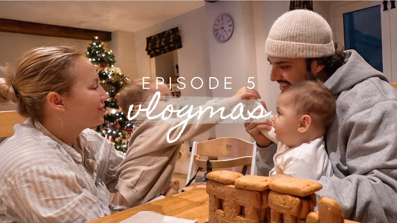 A Cosy Sunday & Festive Baking | Vlogmas Day 5