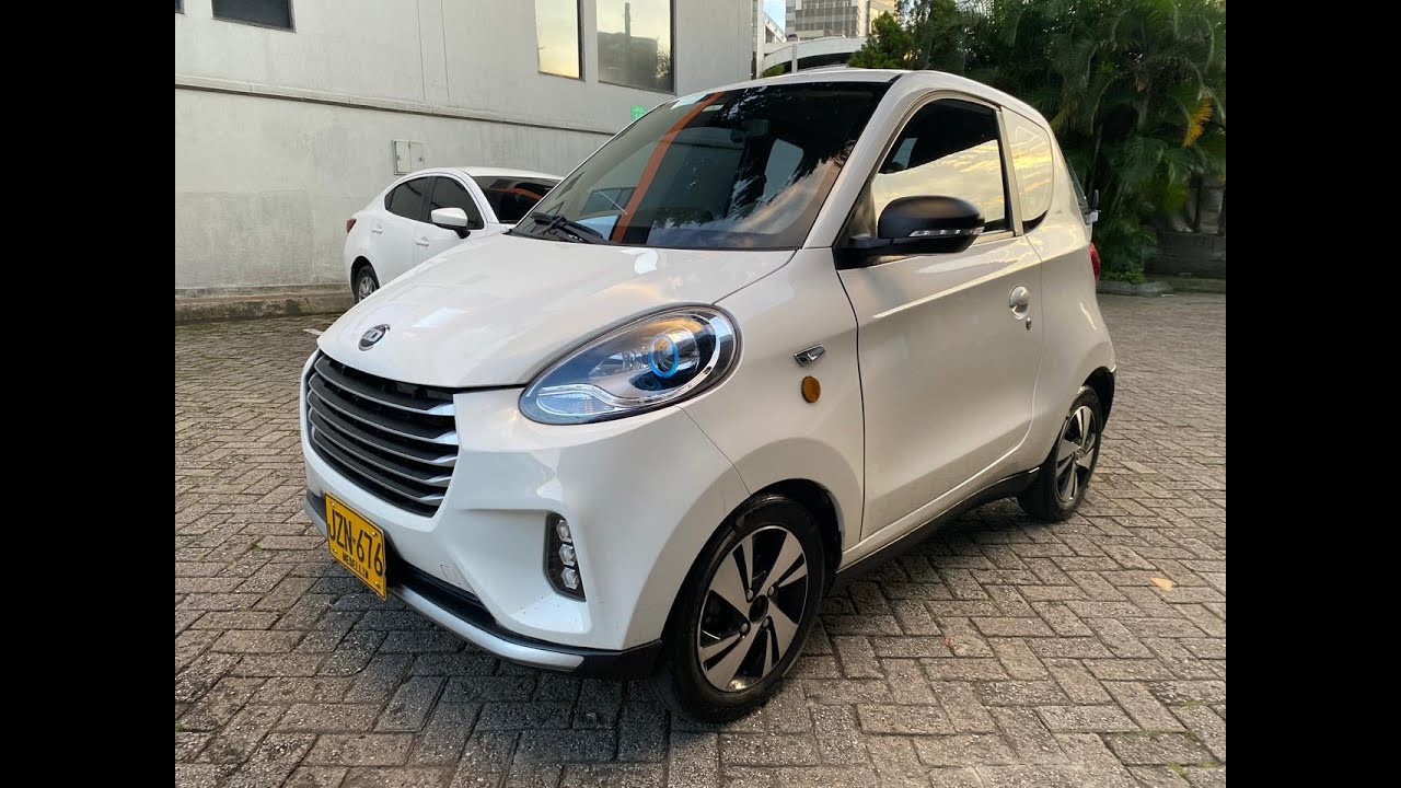Auteco Zhidou D2S modelo 2021, motor eléctrico de 20 HP con 28.000 Km tracción delantera 