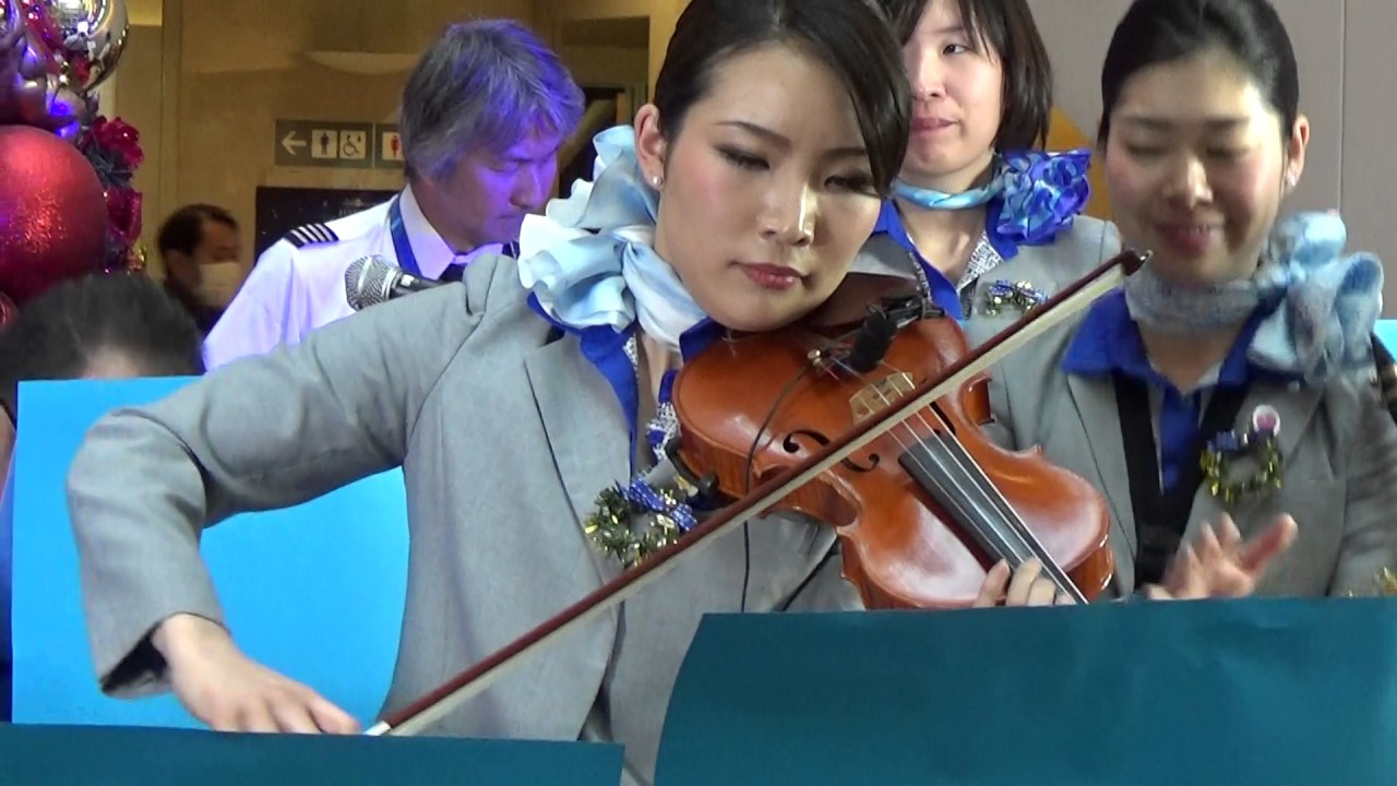 ANAオーケストラ　情熱大陸　国内線第１ターミナル　２０１６年１２月２４日