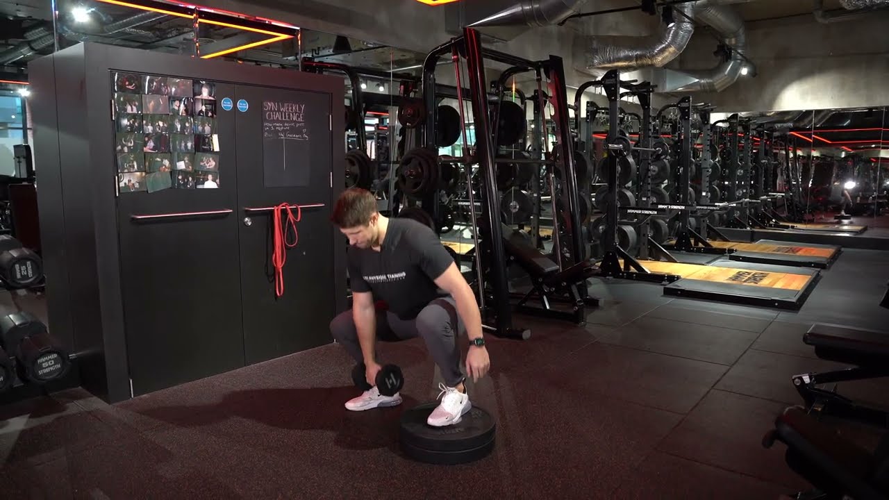 Dumbbell Step Off I Elite Physique Training