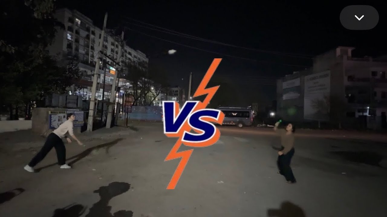 Shop close karne ke baad Didi or mera Badminton match⚔️