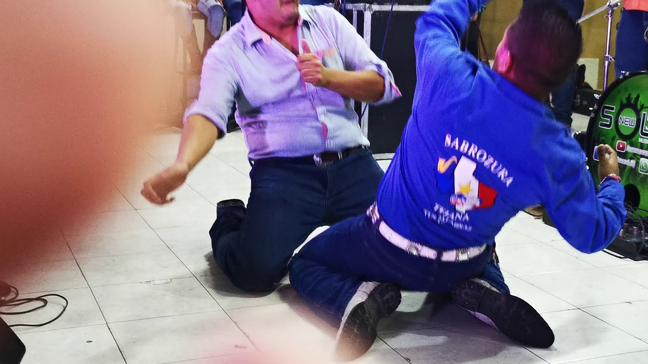Las Retas De Clubs Tejanos Asi Se Baila El Conjunto En Monterrey Mexico V