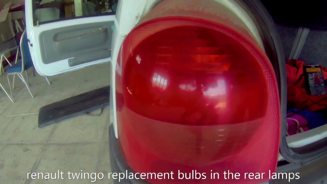 Renault Twingo How to replace rear tai light