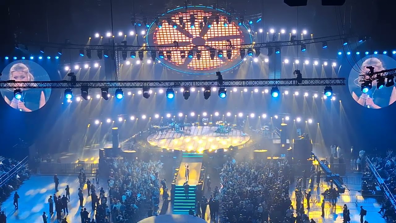 Люся Чеботина ❤️ Мегамикс. Первый сольный концерт. Live Arena 5.12.2024