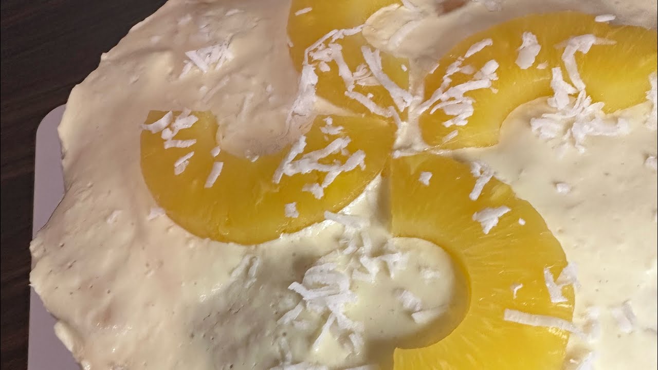 CARLOTA   DE PIÑA Y COCO  RICA ,FÁCIL Y DELICIOSA 😋😋👌