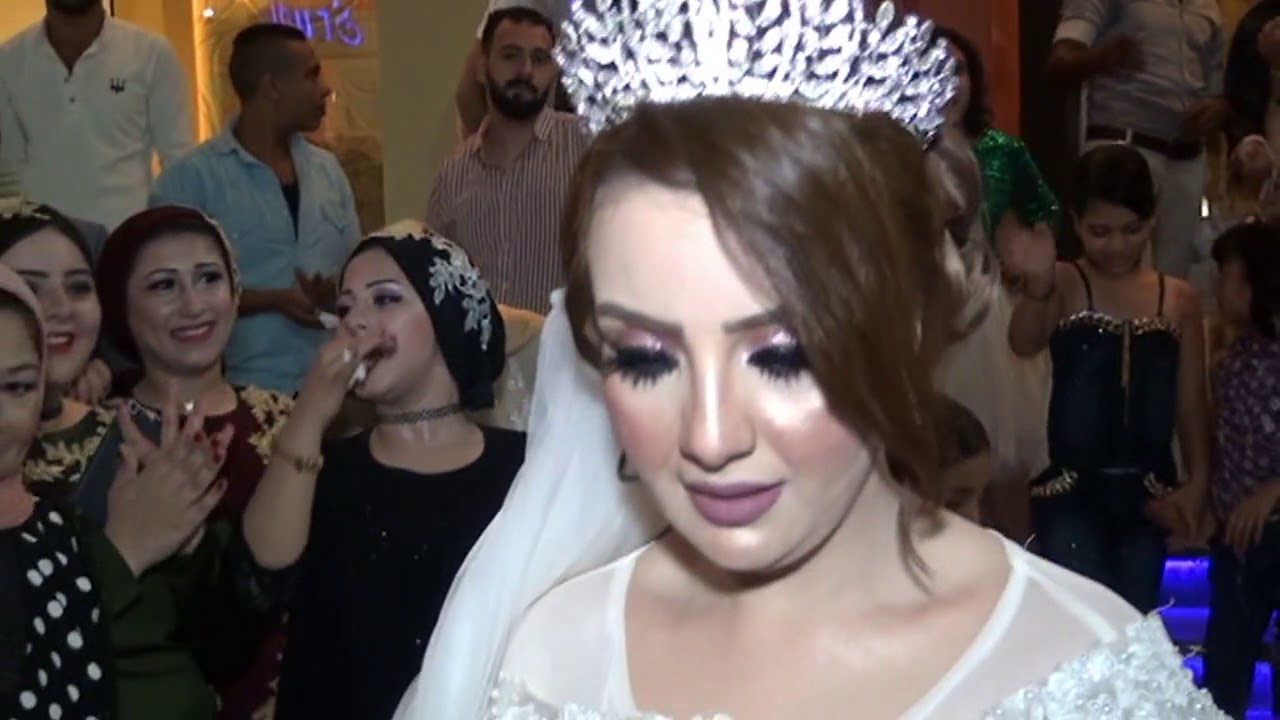 عروسة جميلة قمر بترقص مع الطيارة في احلى زفة من قاعة فستيفال