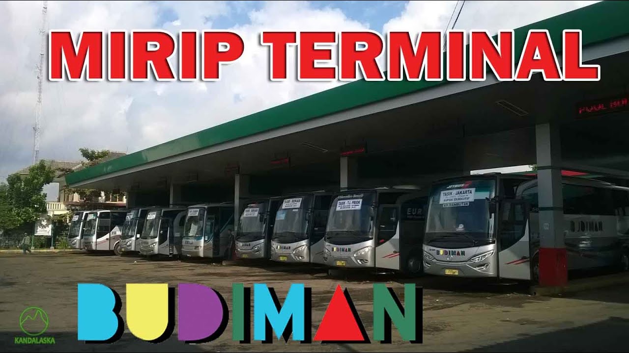 Hunting Bus Budiman di Depan Pool Pusat Budiman Tasikmalaya.