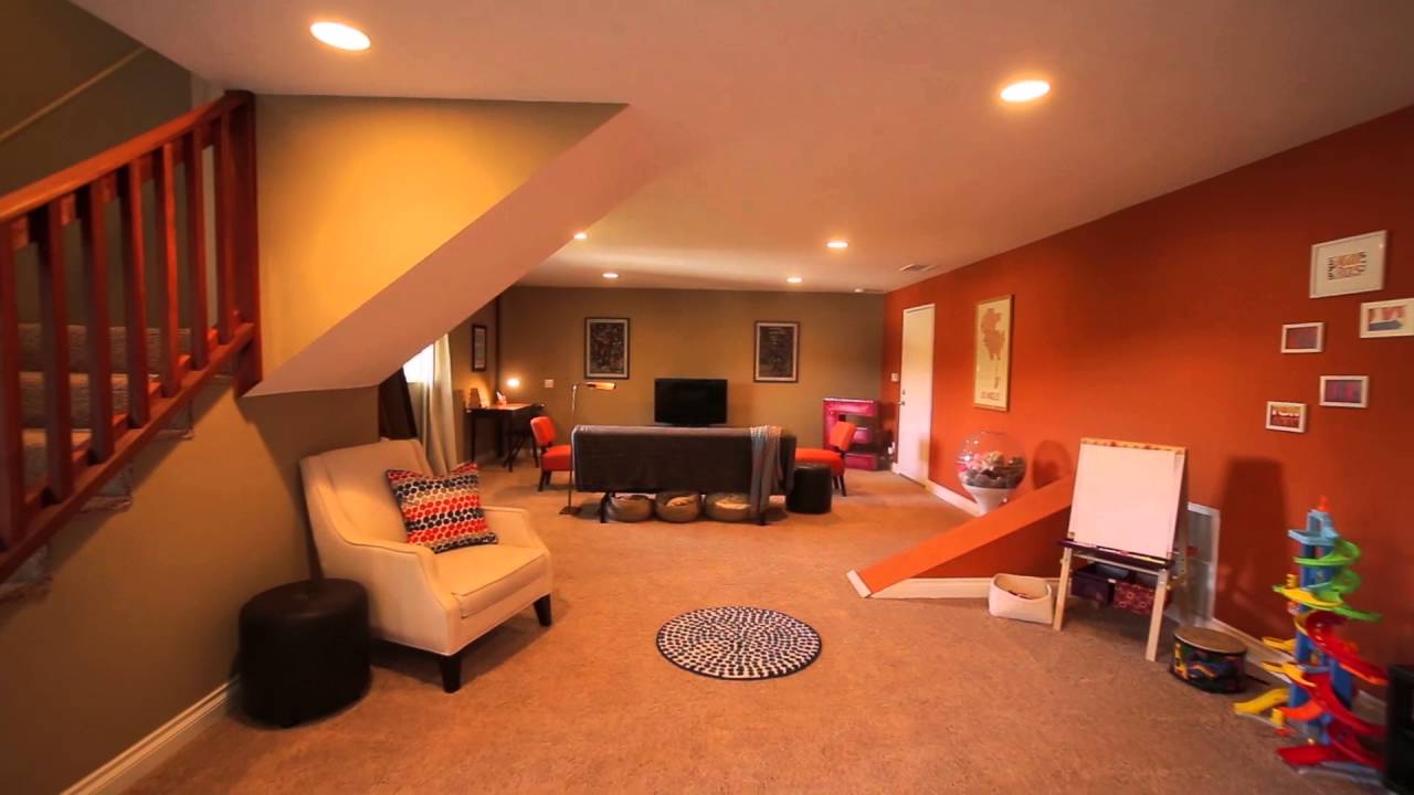 Los Angeles Real Estate | 3488 Oak Glen Drive | Julia Allos