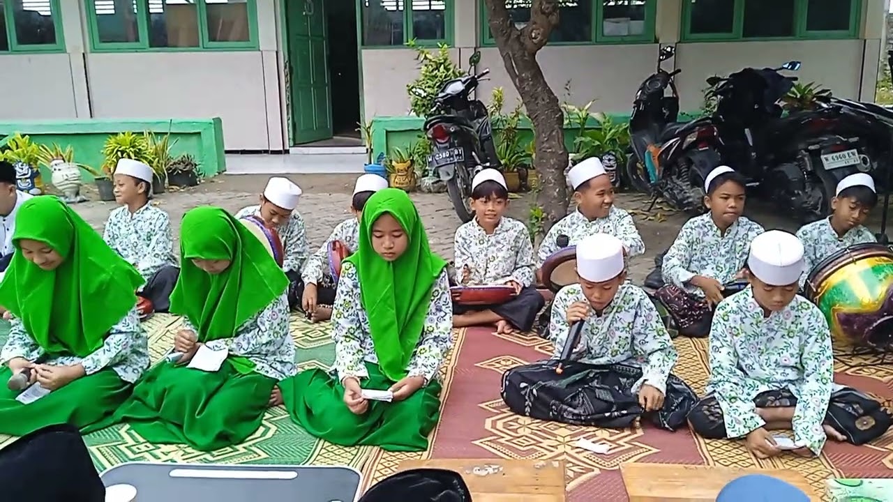UPT SDN 299 GRESIK | sholawat | peringatan isra' mi'raj