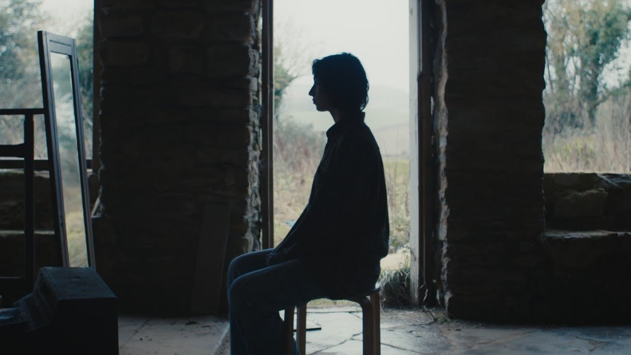 PHULMAYA - hole in my head (Official Music Video)
