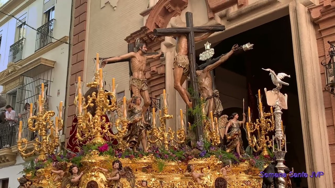 4K Santo Entierro Magno. Salida Cristo de la Conversión del Buen Ladrón Semana Santa Sevilla 2023