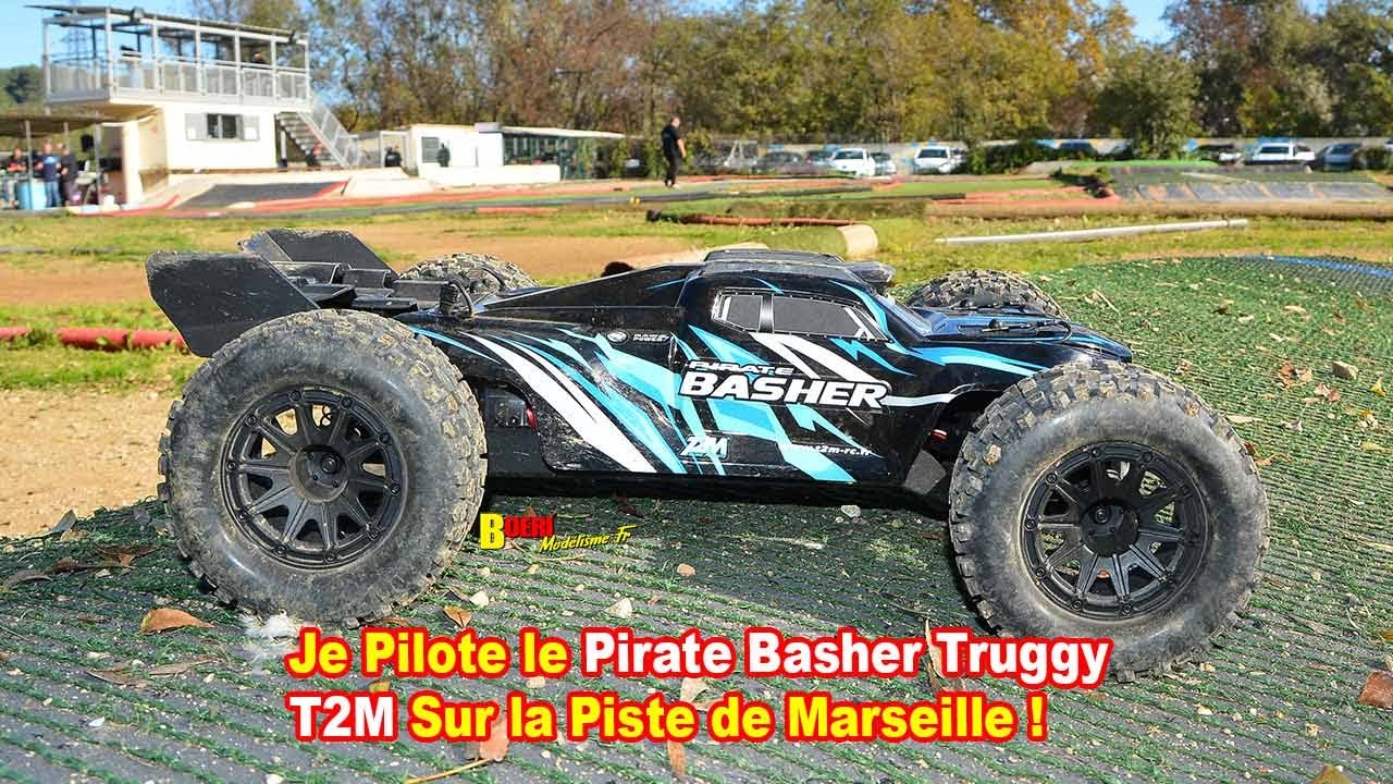 Je pilote le Pirate Basher Truggy T2M sur la Piste du Marseille MMM !