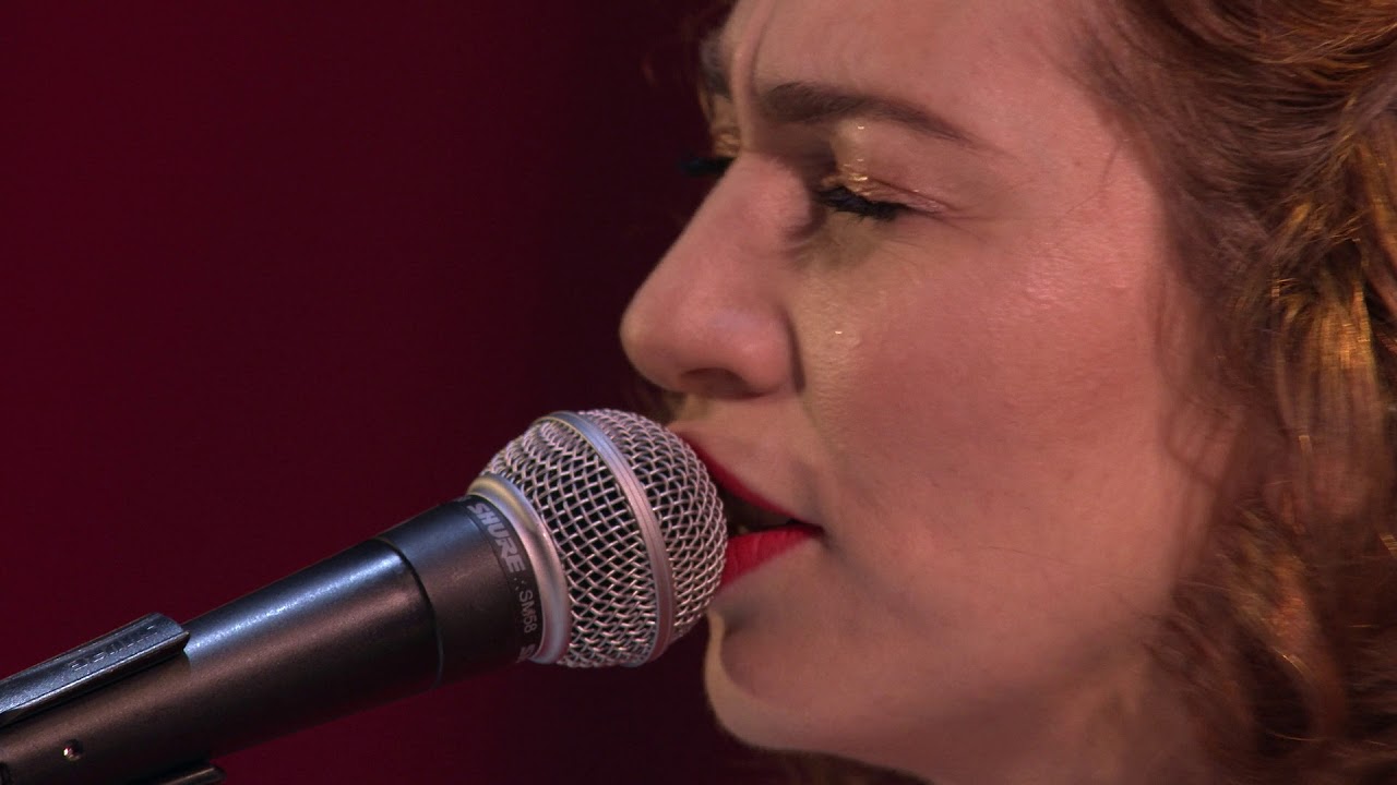 Regina Spektor   You've Got Time Live On Soundstage