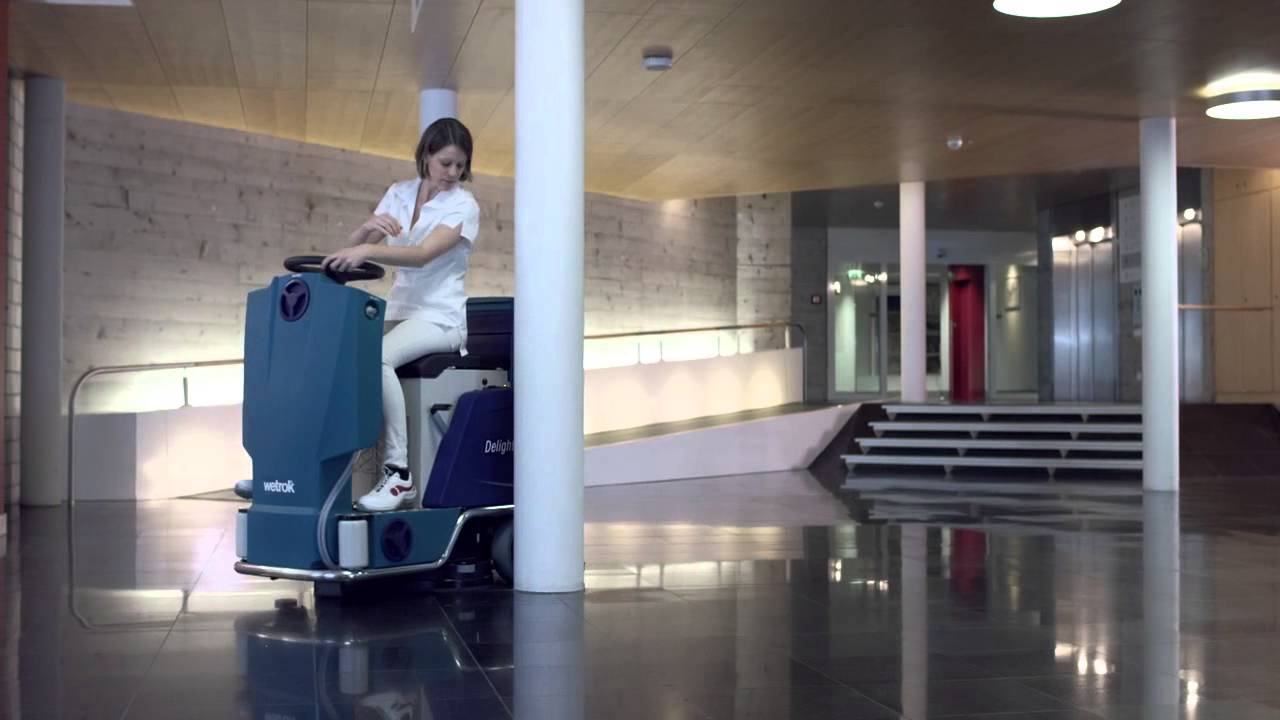 Wetrok Drivematic Delight I scrubber dryer I Usage