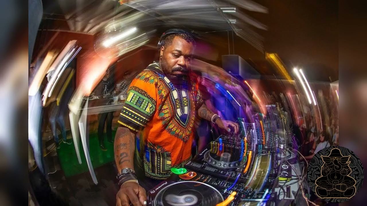 Derrick Carter @ Slick's Lounge, Chicago- date unknown