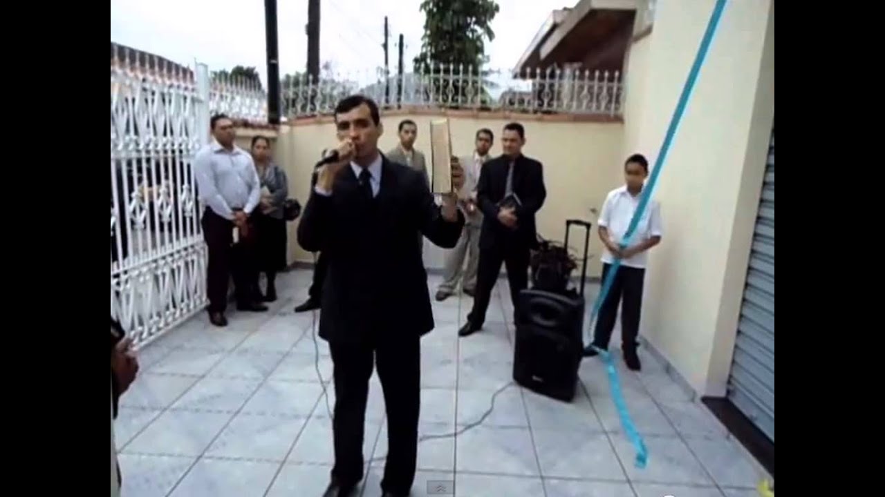 Pr. Johny Mange 