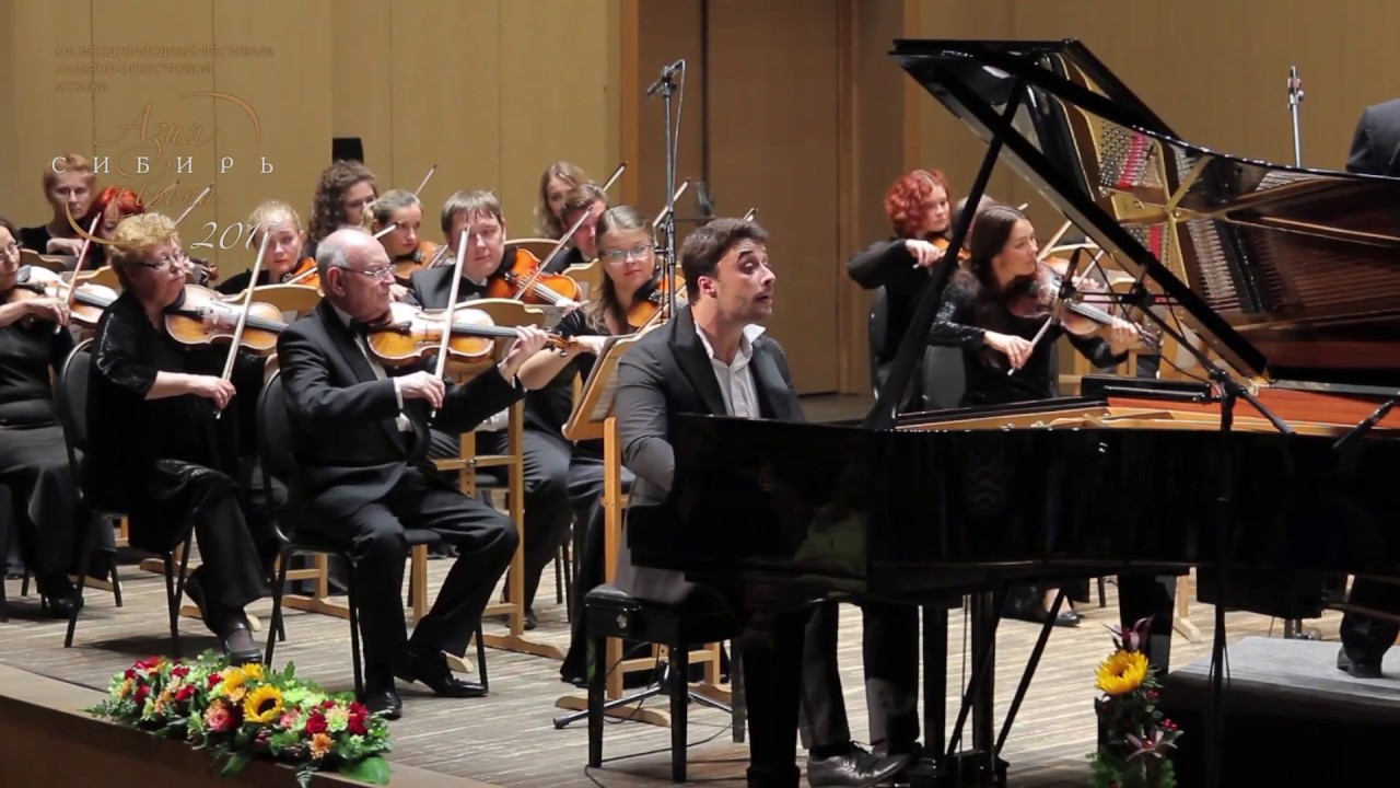 RAUL DA COSTA: Shostakovich Piano Concerto No. 1 (excerpt)