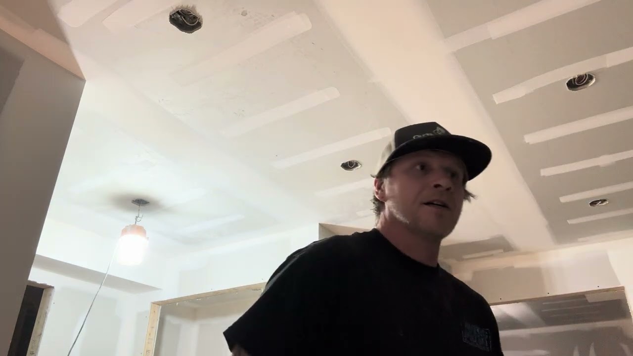 Running the dewalt mudshot on angles
