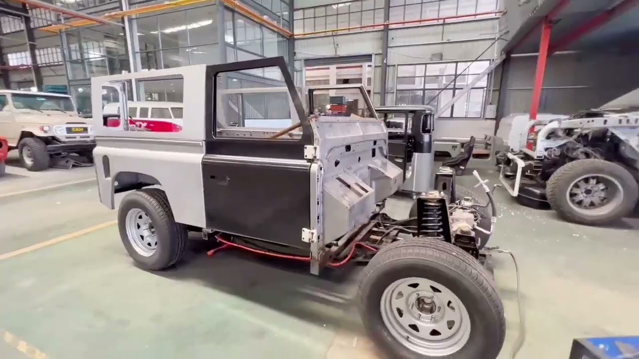 we building  defender 90 body shell  #landrover #defender110 #defender90 #4x4  #landroverdefender