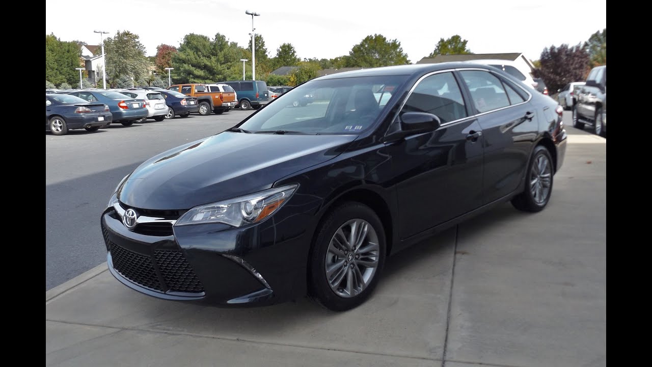 2015 Toyota Camry SE 2.5L Start Up, Tour, and Review
