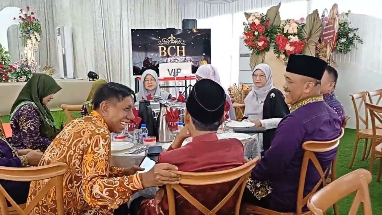 EPISOD KHAS : MAJLIS  PENYAMPAIAN ANUGERAH DAN PENYAMPAIAN BUKU ANTOLOGI PUISI ETNIK NUSANTARA 