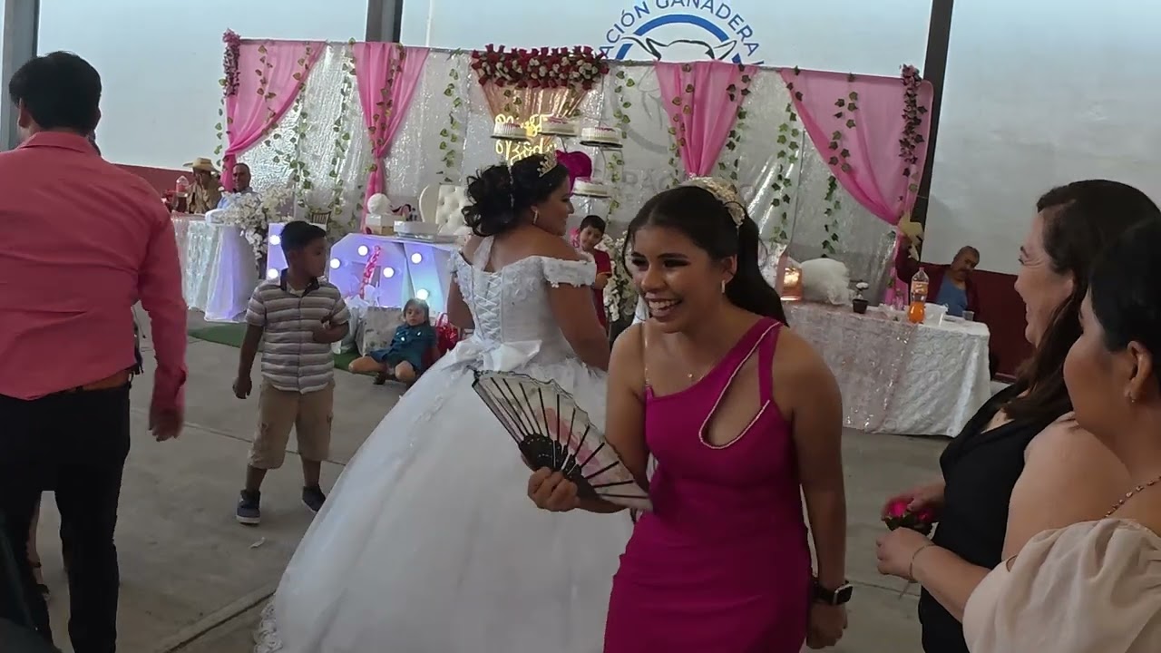 Boda tradicional de Carácuaro, Michoacán.