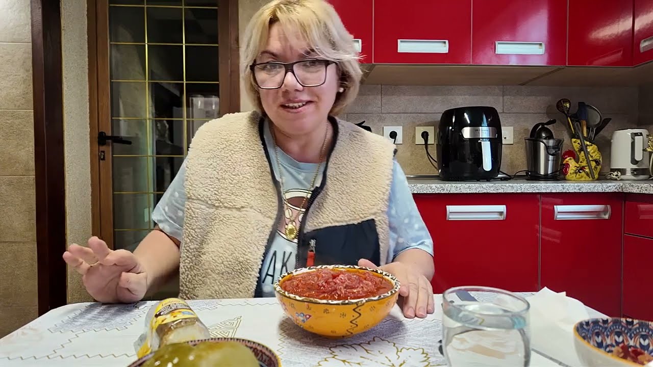 МУКБАНГ🍽 жалеть поздно!Уже не могу исправить.Таким морду надо ломать MUKBANG I'll eat and drink