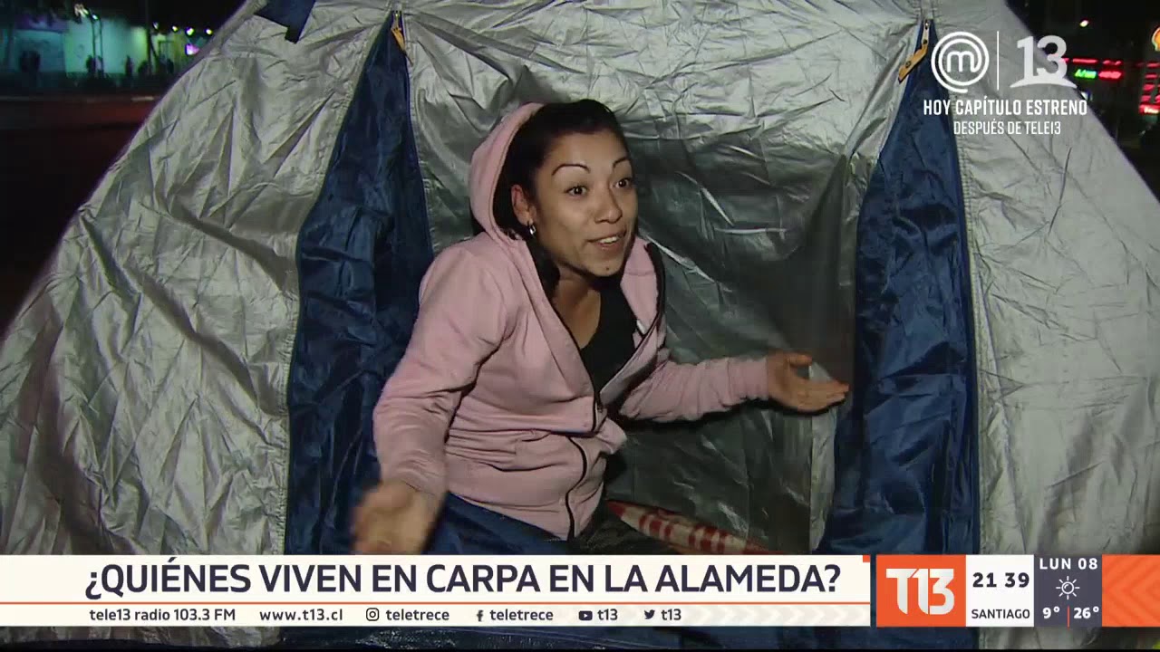 La realidad de quienes viven en las carpas de Santiago