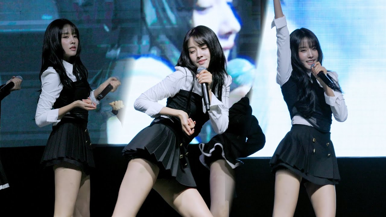 251028 STAYC(스테이씨) 윤  I WANT IT @서울신학대학교 /직캠 Fancam