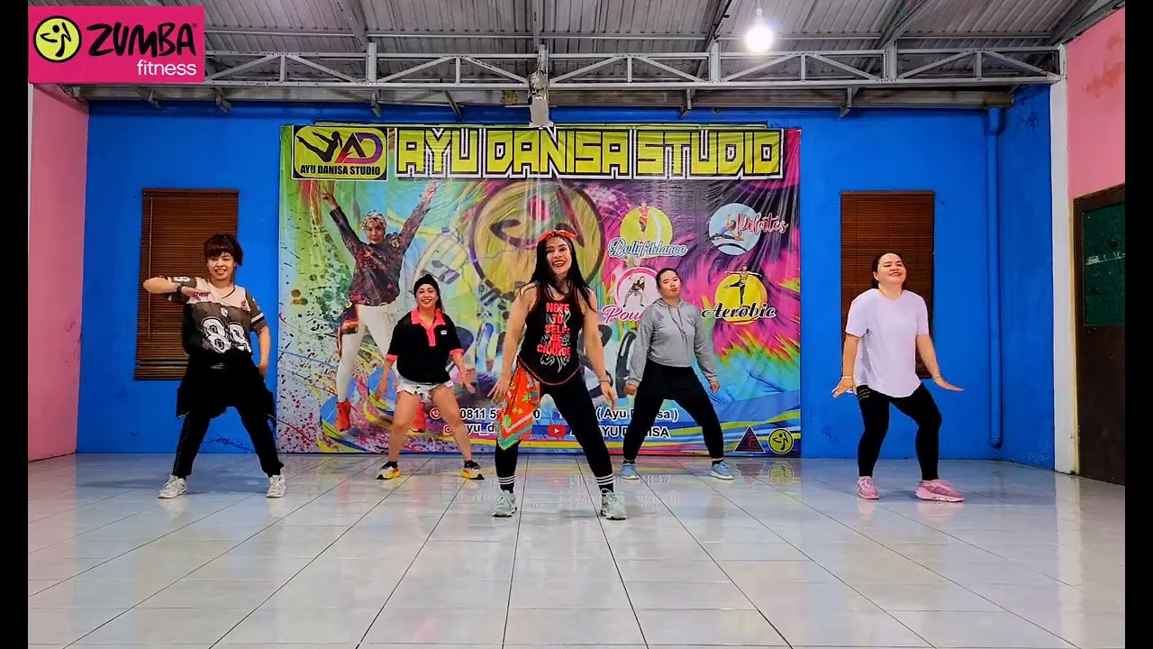 GO DOWN  - RINA | Zumba | Fitness | Choreo | Zin Ayu Danisa