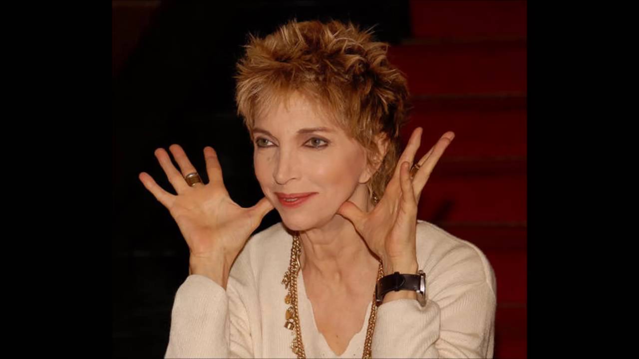 Mariangela Melato - Sola me ne vo per la citt&agrave; (In cerca di te)