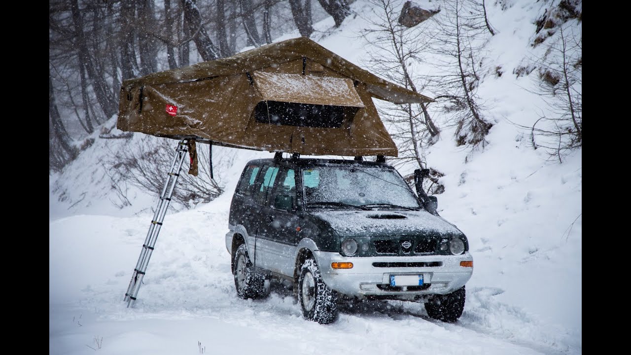 Solo winter camping in my Nissan Terrano II - Italian Alps Edition