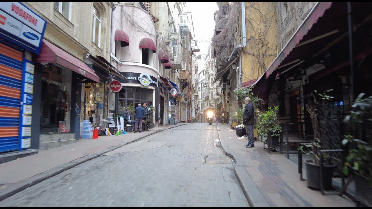 walk from Asmalı Mescit street to tophane istasyonu