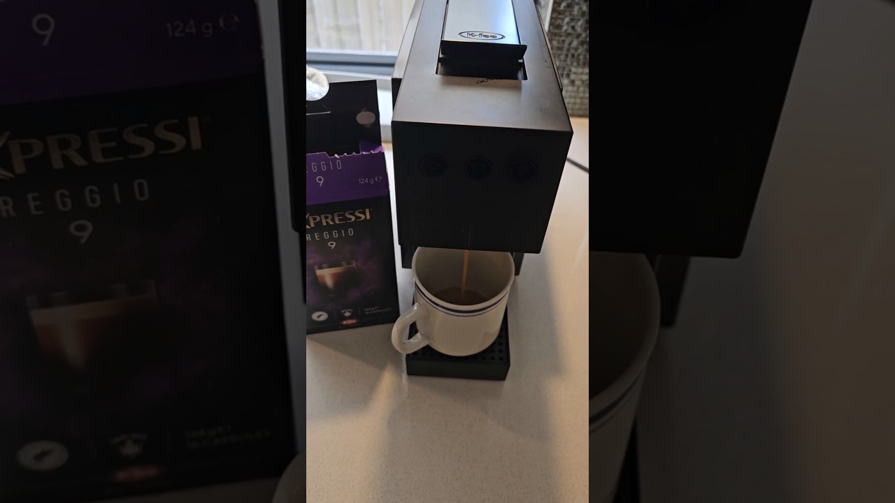 Aldi coffee machine over 5 yrs still going strong...still.loving it.. compact..easy to clean