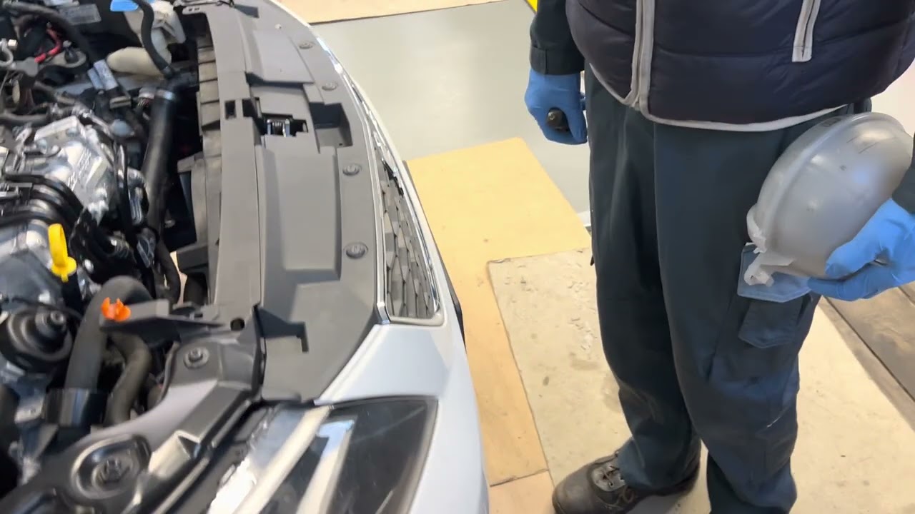 Circuito raffreddamento e radiatore riscaldamento intasato su Sea Leon,Vw Golf 7, Audi A3, T-Roc