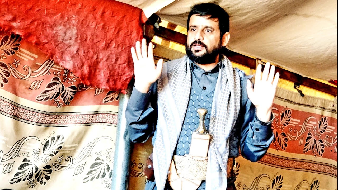 بكيل الوشاضة يبشر اهالي و اسر شهداء الجيش الوطني في مأرب اليمن