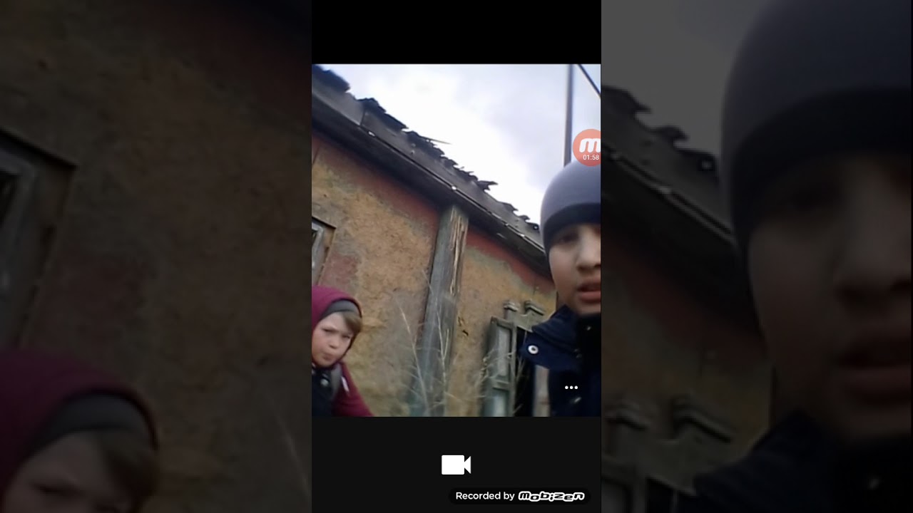 Видео по заброшинаму дому.😂