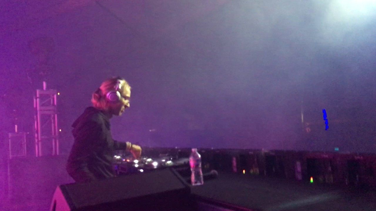 Thomas Datt @ Dreamstate 2016 - Still Alive