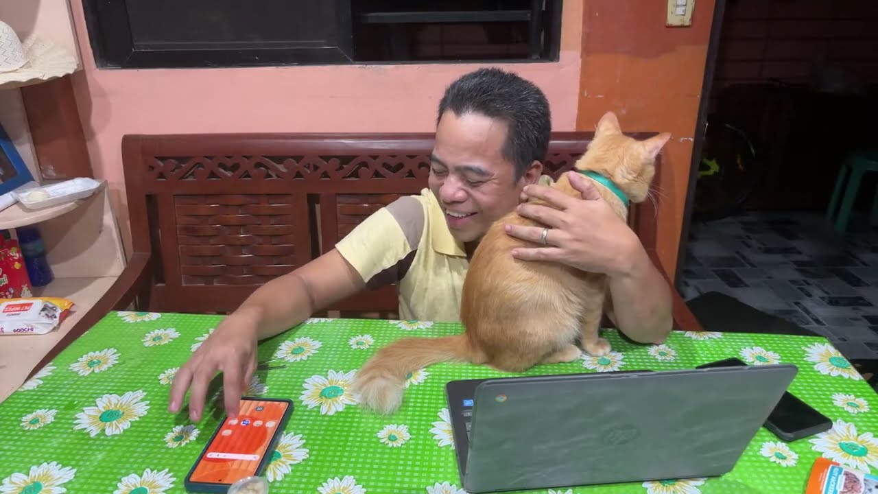 SIGN NA NAGKAKAEDAD KANA ? NAG UNAT KALANG, NAIPITAN KAPA MG UGAT! HAHAHAHH