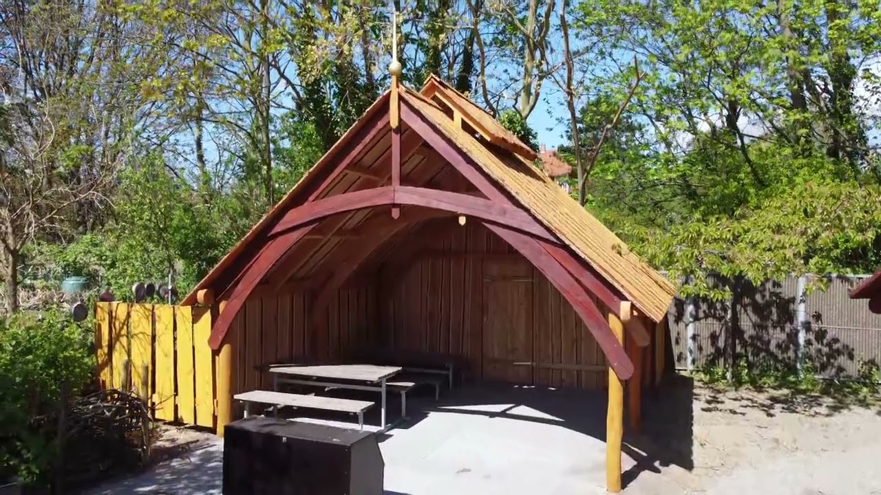 Eventyrhaven, kort