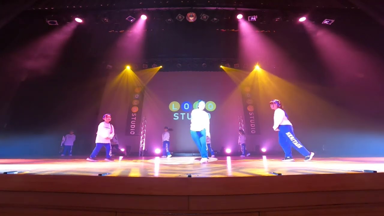 8 HIRO 月曜1630HIPHOPキッズ
