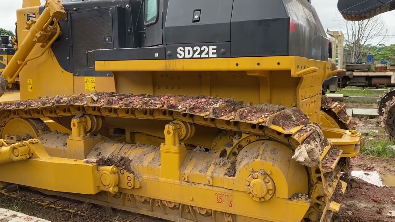Review Dozer SD22E sekelas komatsu D85SS