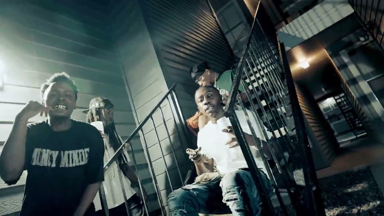 CYii x CHUN HD x GG Glizzy - Trap Surfin (Official Music Video)