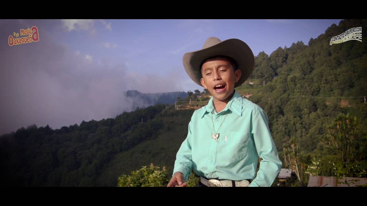 CORRIENTE Y CANELO | CRISTOPHER AGUDO 