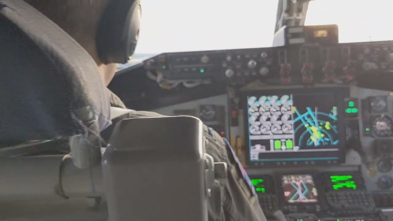 KC-135R landing in cockpit