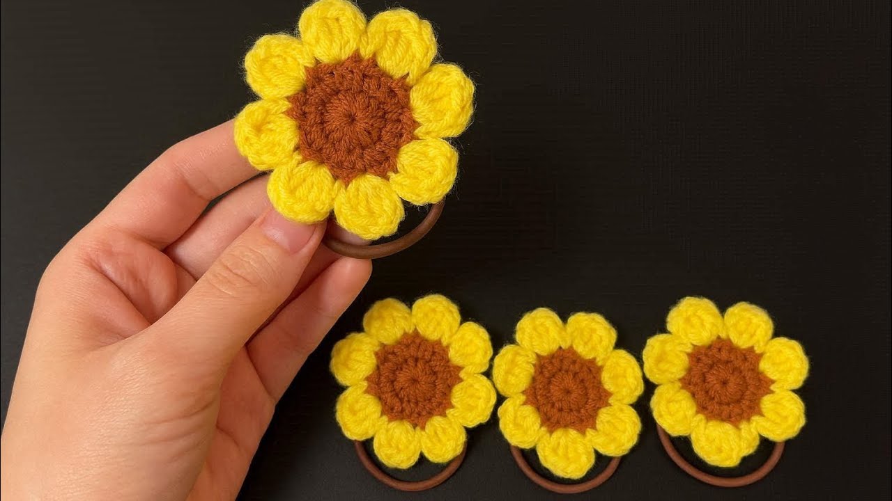 Crochet sunflower hair band tutorial for beginners // How to crochet a sunflower hairband 