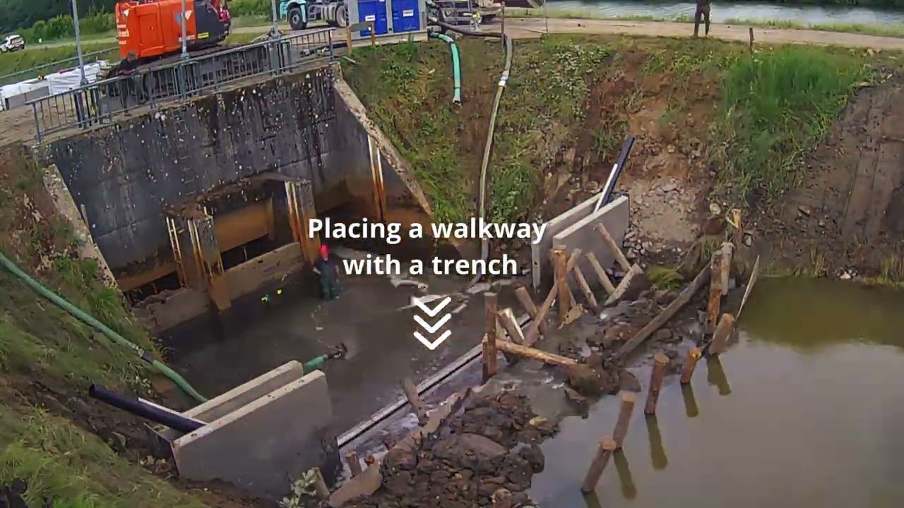 Installation crab trap on the Bollaak
