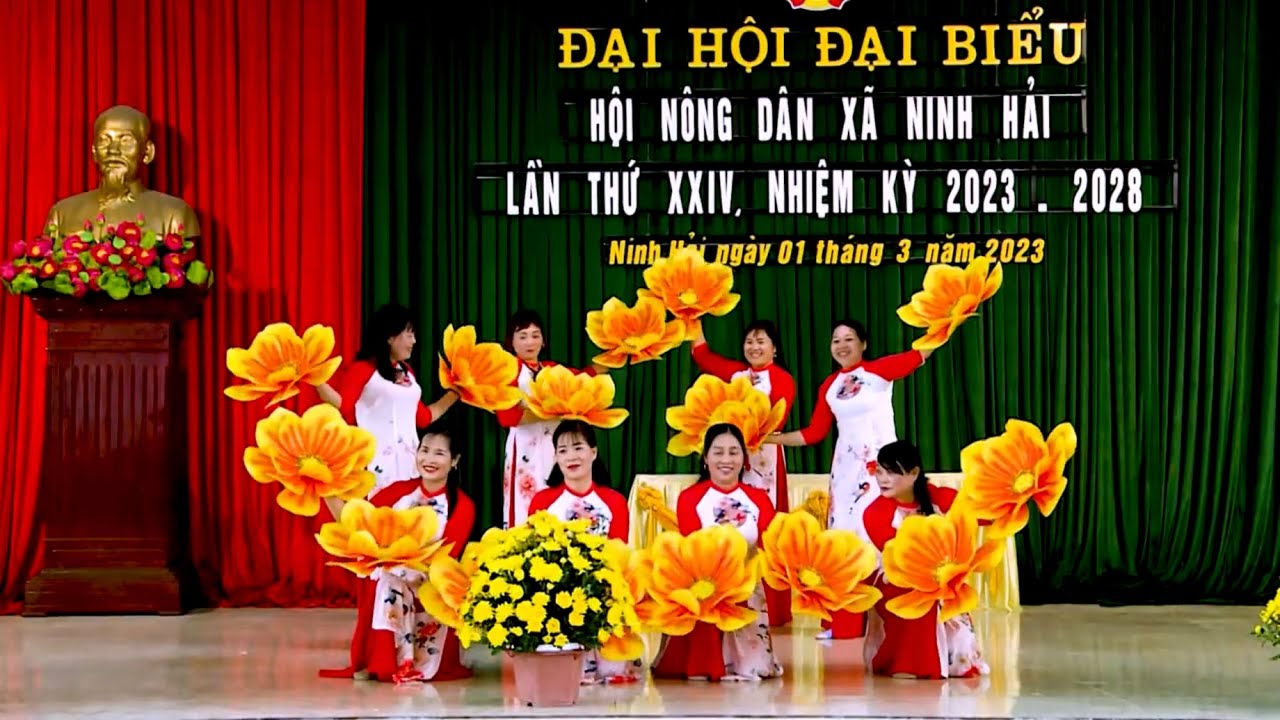 Đồng hành cùng nông thôn ngày mới -  Tốp múa CLB Phụ Nữ xã Ninh Hải