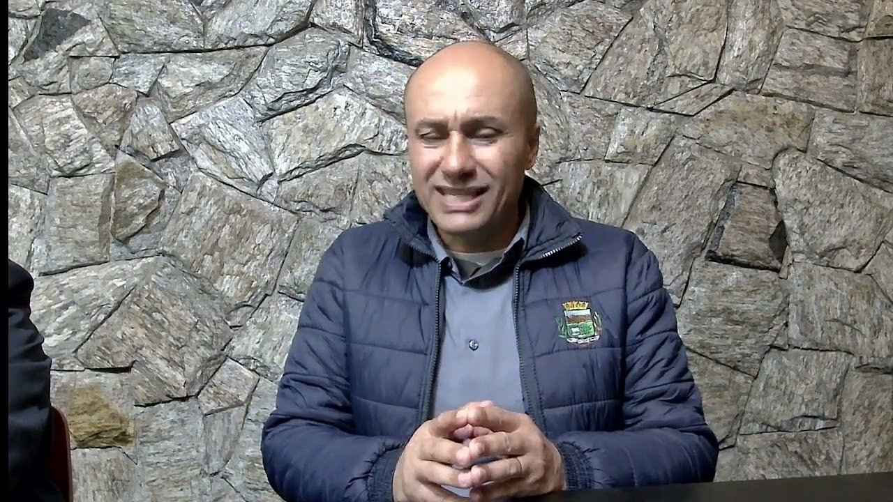 Fernando Frangão entrevista Evandro Gomes, Diretor e Ouvidor Geral da Prefeitura de Pindamonhangaba.