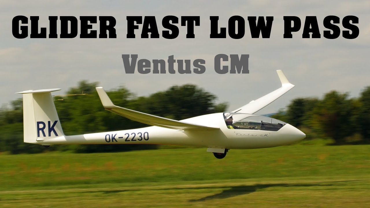 GLIDER FAST LOW PASS | Zlin Z-143L + glider Ventus CM | Airshow Breclav 2022 | 4K